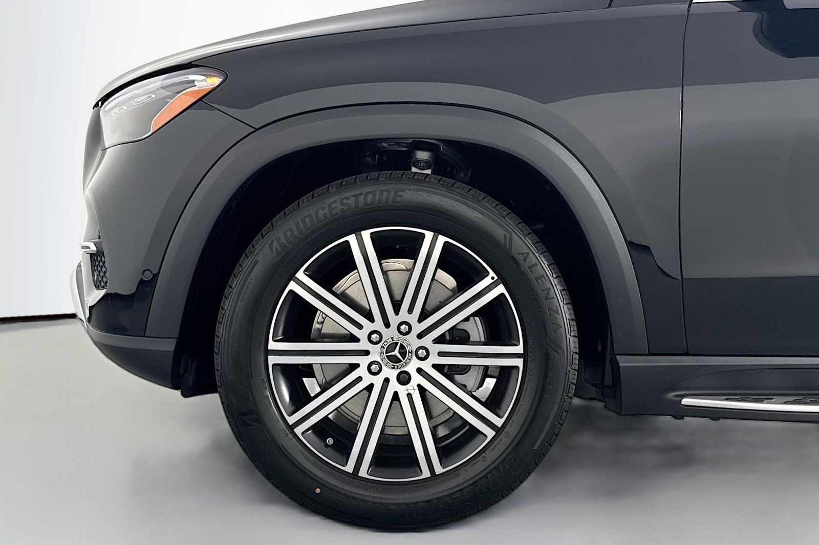 New 2026 Black Mercedes-Benz GLE 350 SUV image 10
