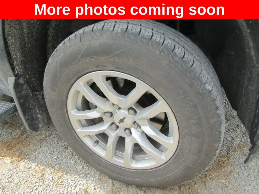 Used 2020  Chevrolet RST image 9