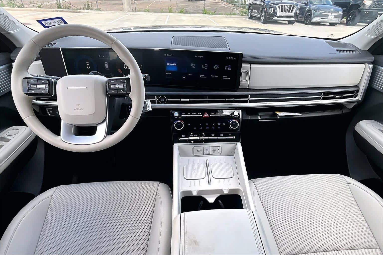 Used 2024 Rockwood Green Hyundai SEL image 14