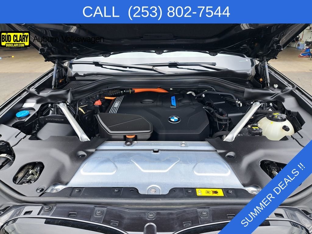 Used 2021 Gray BMW xDrive30e image 13