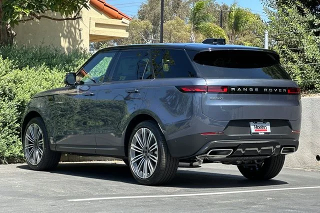 New 2026 Varesine Blue Land Rover SE image 3