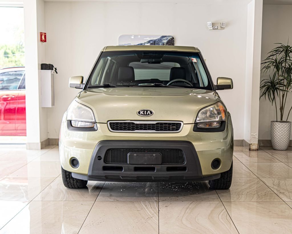 Used 2011 Kia Soul Base with VIN KNDJT2A24B7258054 for sale in St. Charles, IL