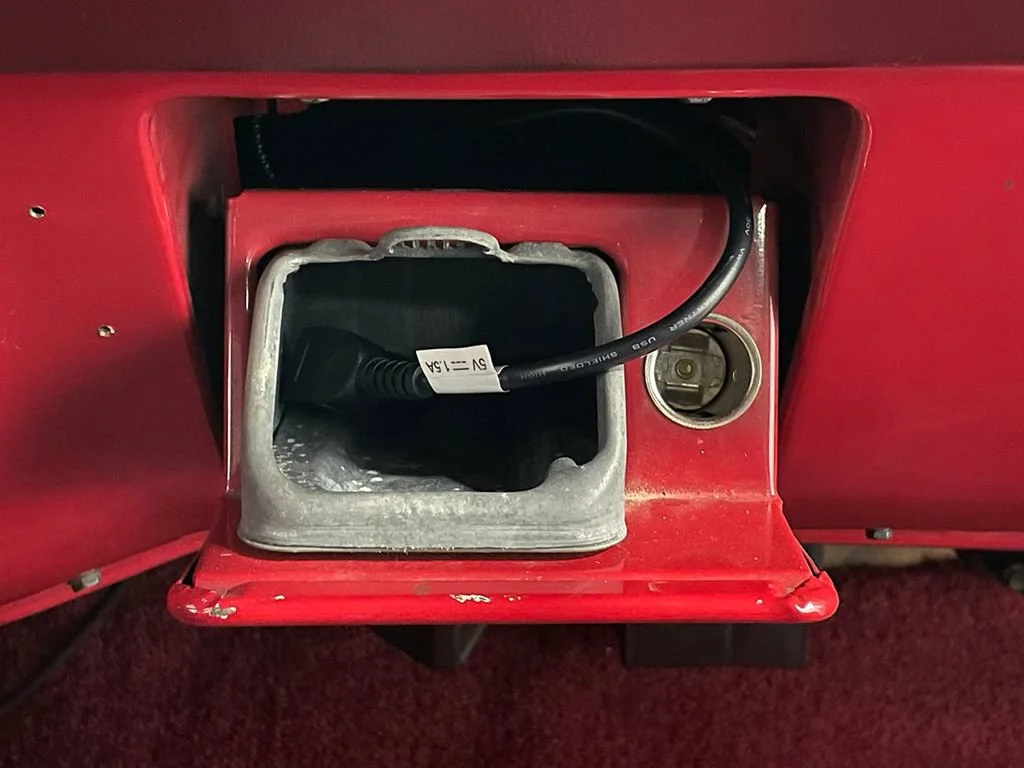 Used 1985  Chevrolet NA image 44