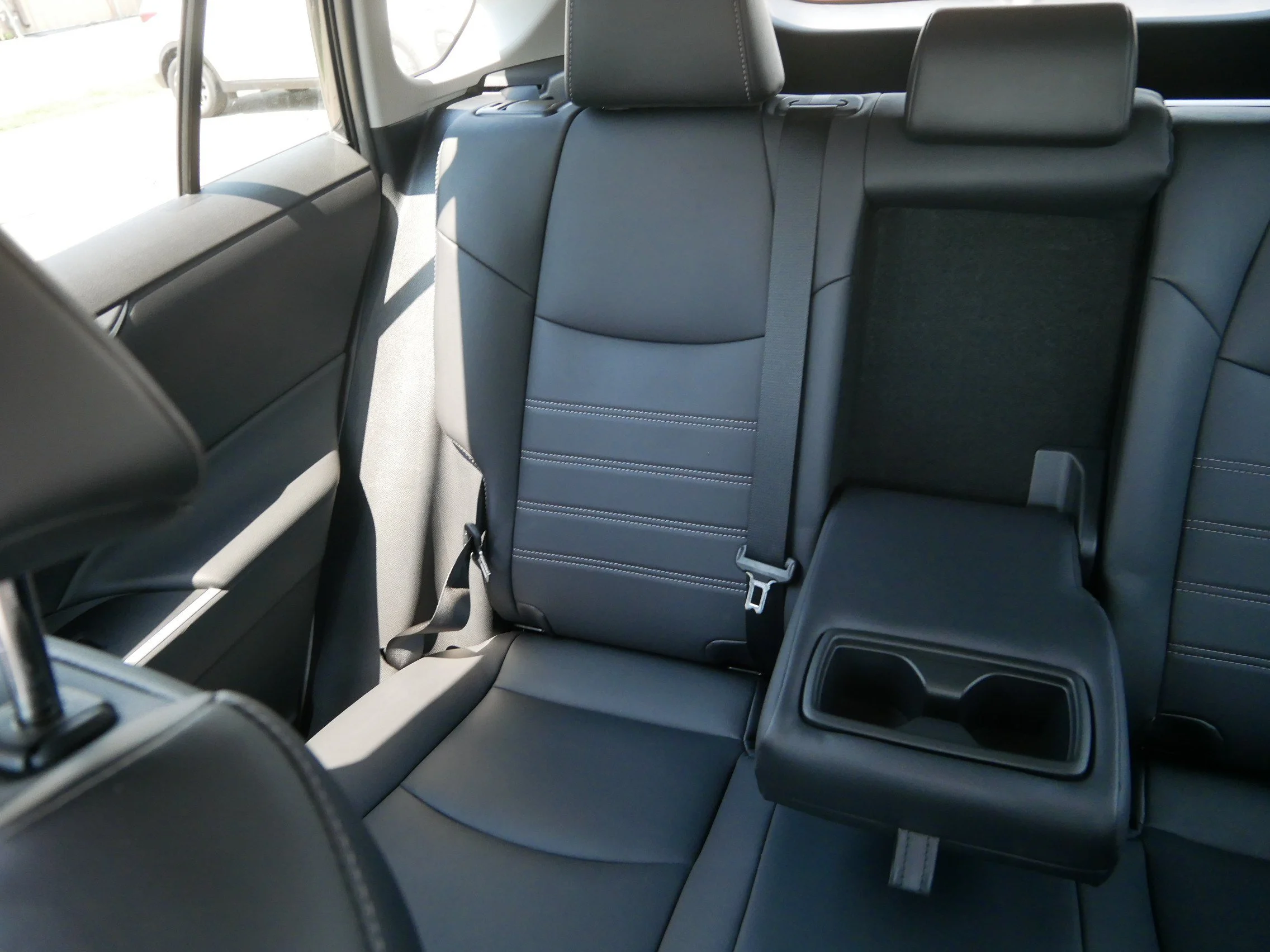 Used 2021 Magnetic Gray Metallic Toyota XLE Premium image 12