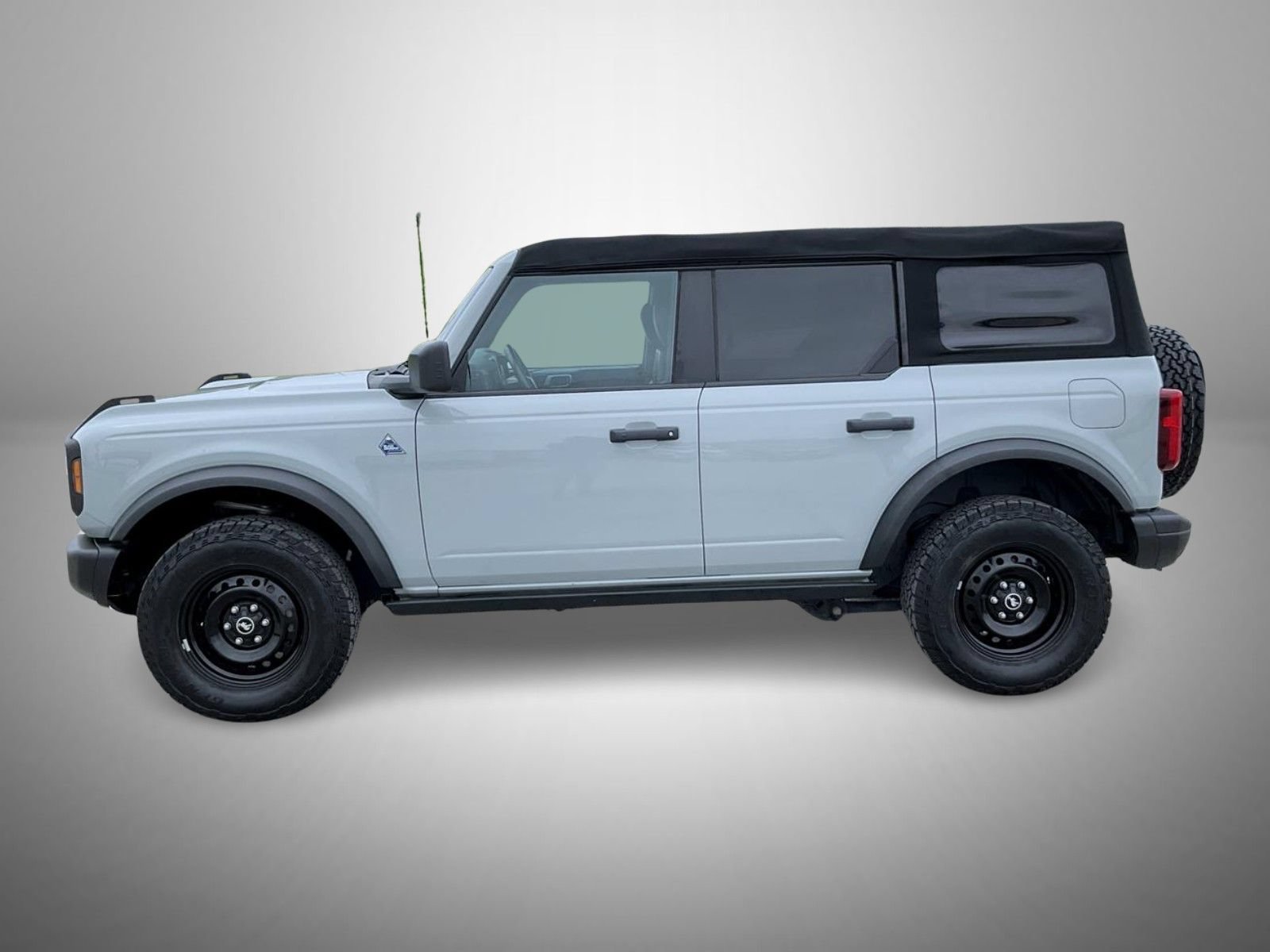 2022 Ford Bronco 4-Door Black Diamond - Photo 8