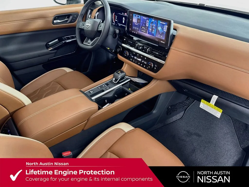 New 2026 White Nissan Platinum image 38