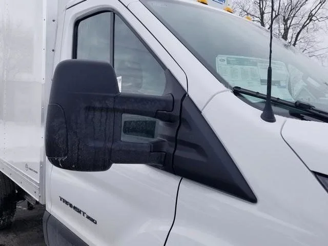 New 2026 Oxford White Ford Cutaway image 44