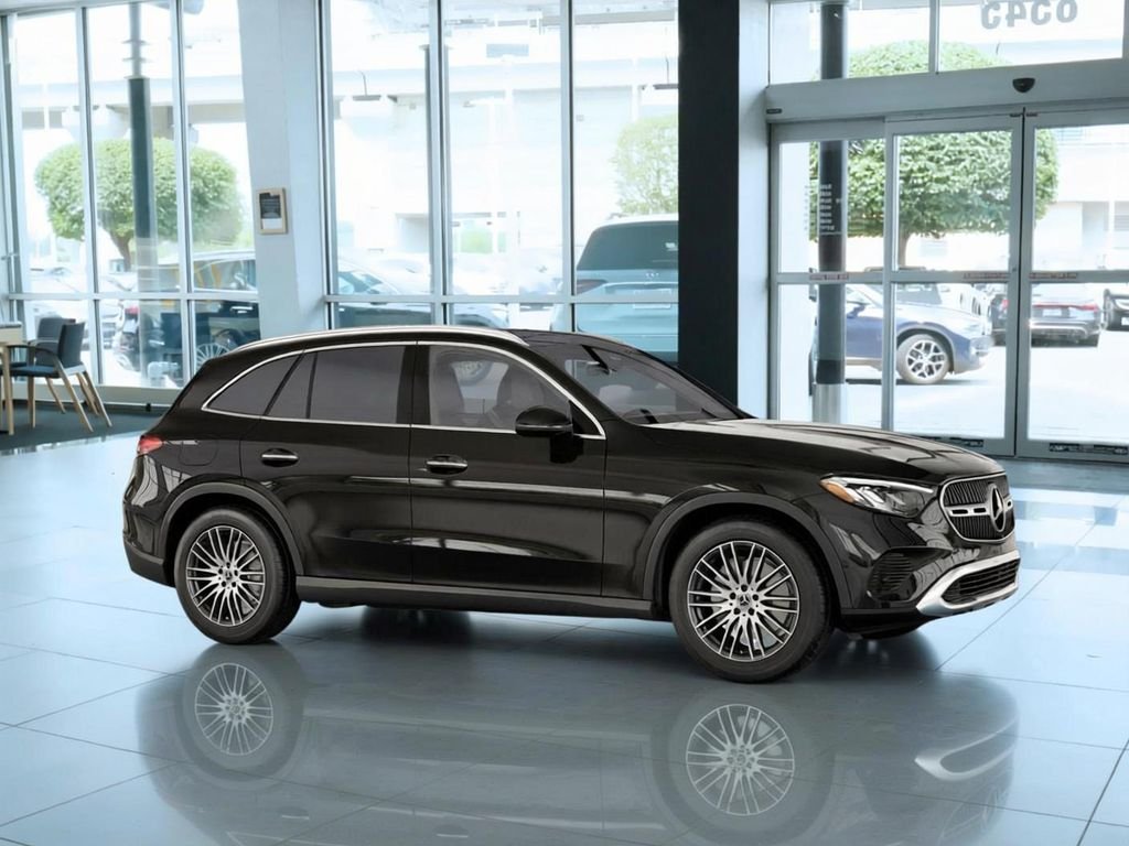 New 2026 Black Mercedes-Benz GLC 300 image 13