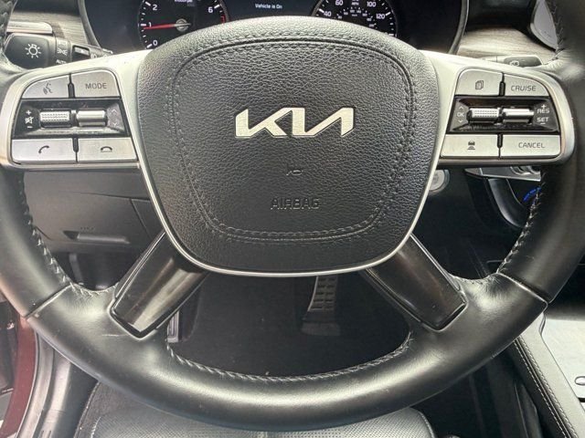 Certified Used 2022 Purple Kia SX image 33