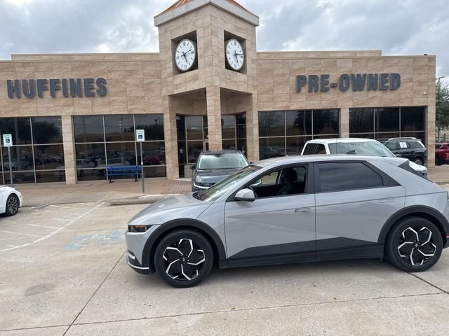 Certified 2022 Hyundai IONIQ 5 SE with VIN KM8KM4AE5NU088103 for sale in McKinney, TX