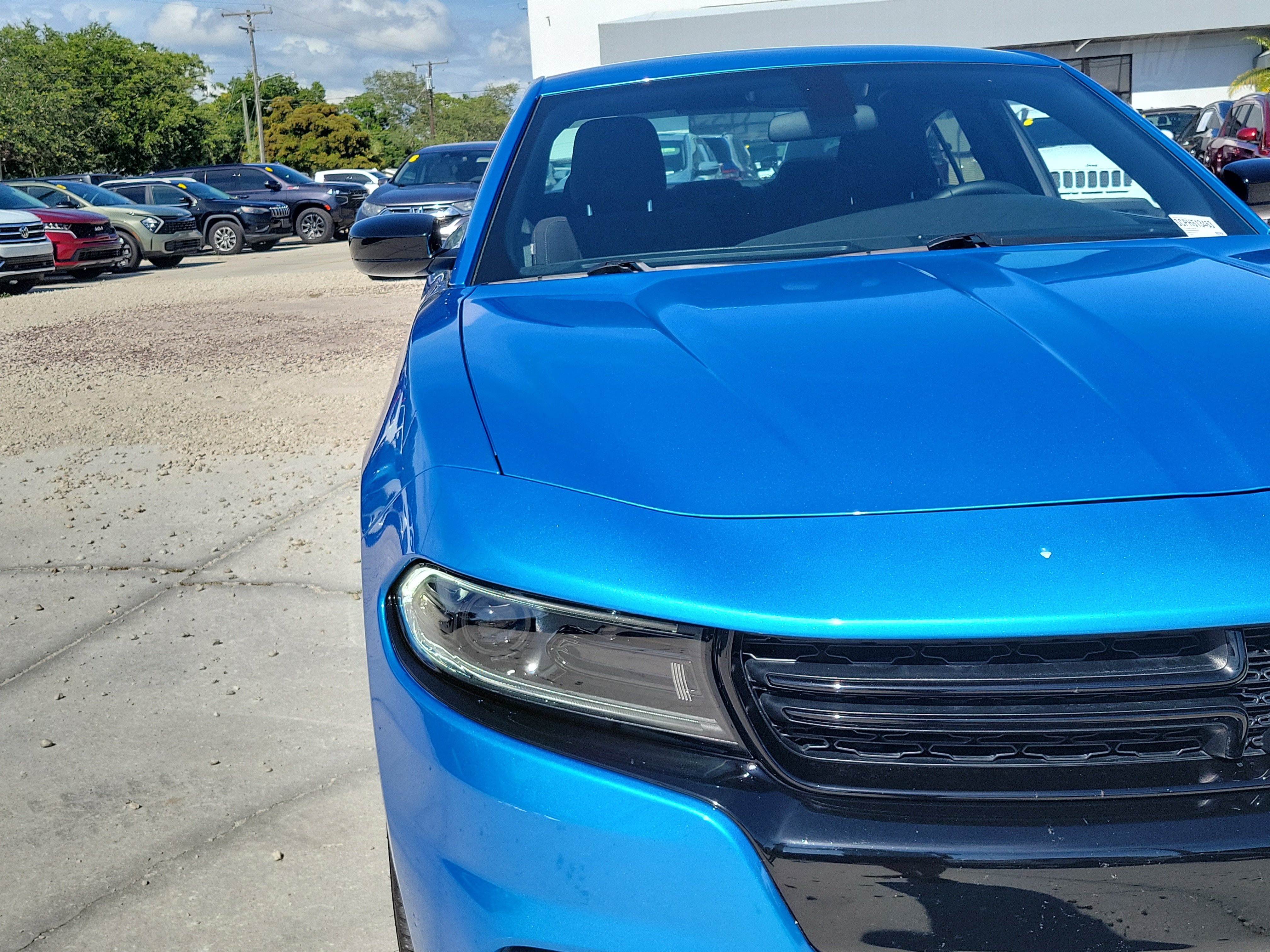 Used 2023 B5 Blue Pearlcoat Dodge SXT image 7