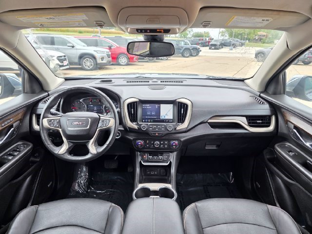 Used 2018 Satin Steel Metallic GMC Denali image 18