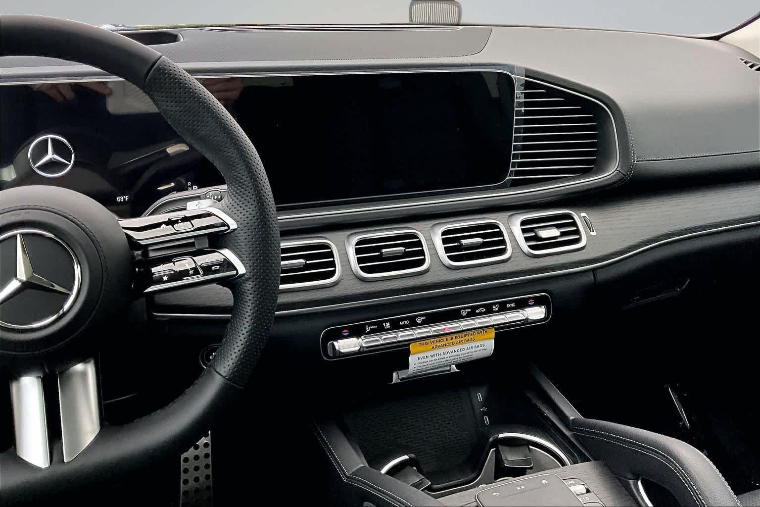 New 2026 MANUFAKTUR Alpine Grey Mercedes-Benz GLS 450 image 16