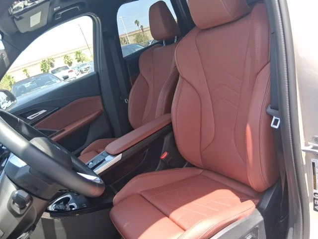 2026 BMW X1 28i - Photo 14