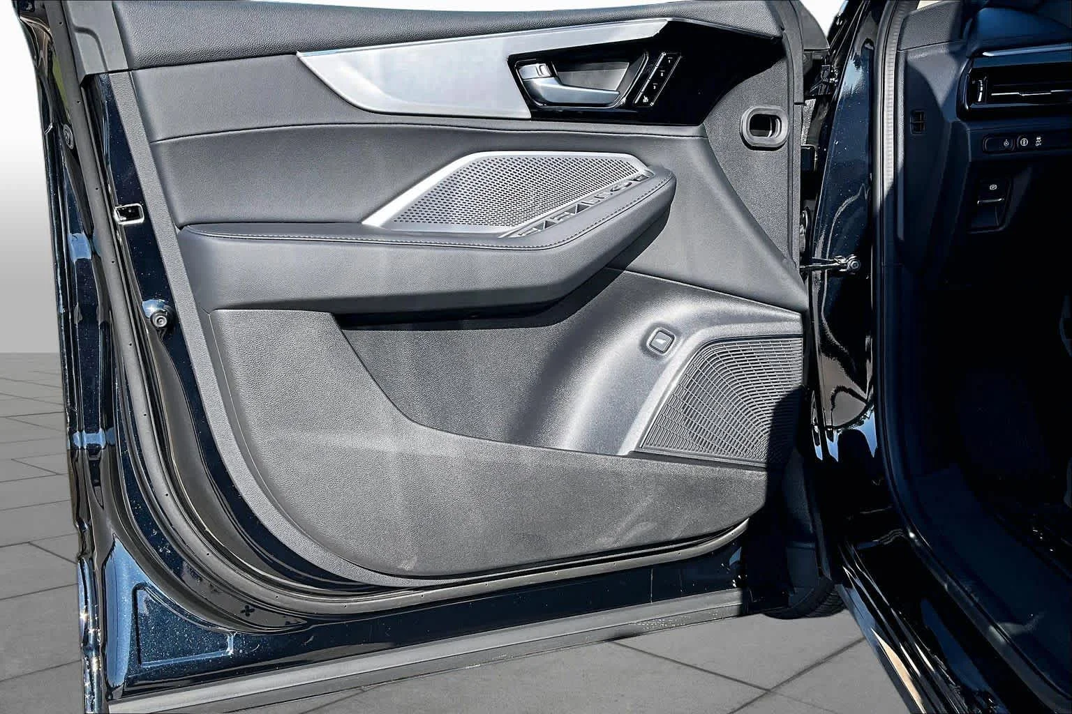 New 2026 Majestic Black Pearl Acura  image 10