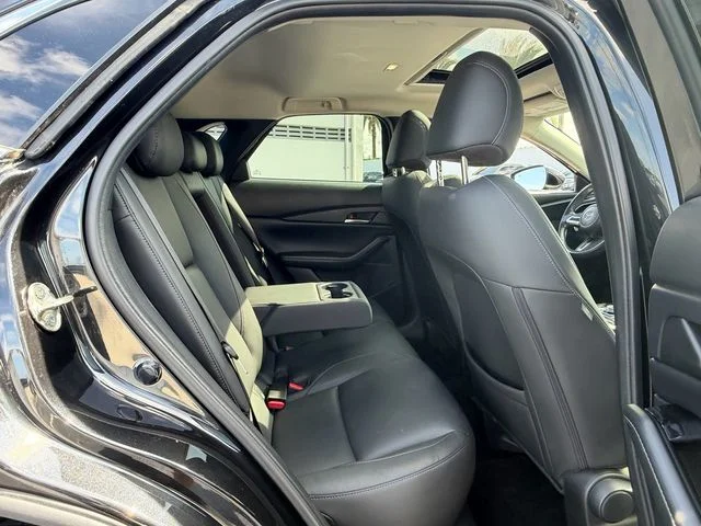 Used 2021 Black Mazda Preferred image 13