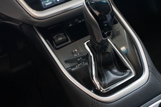 Used 2021 Silver Subaru Limited image 28