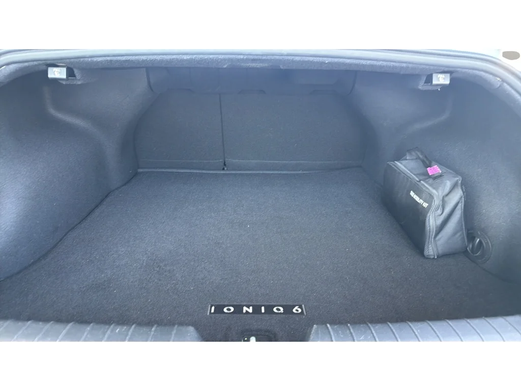 Used 2023 Curated Silver Hyundai SEL image 11