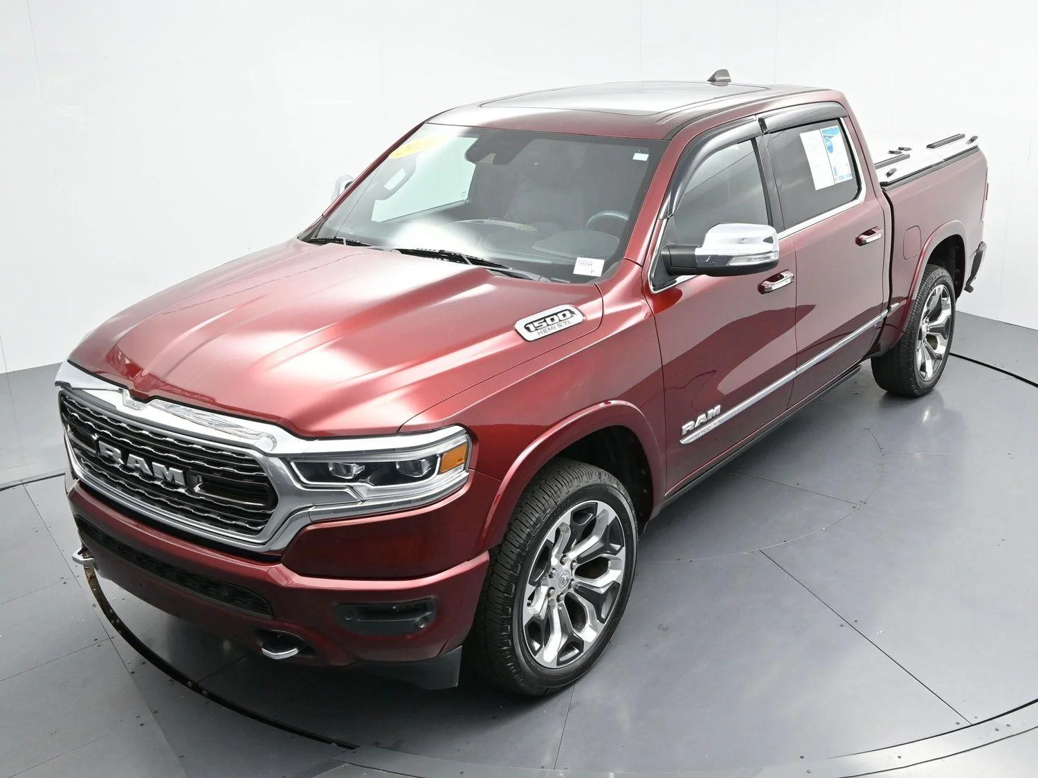 Used 2020 Delmonico Red Pearlcoat Ram Limited image 42