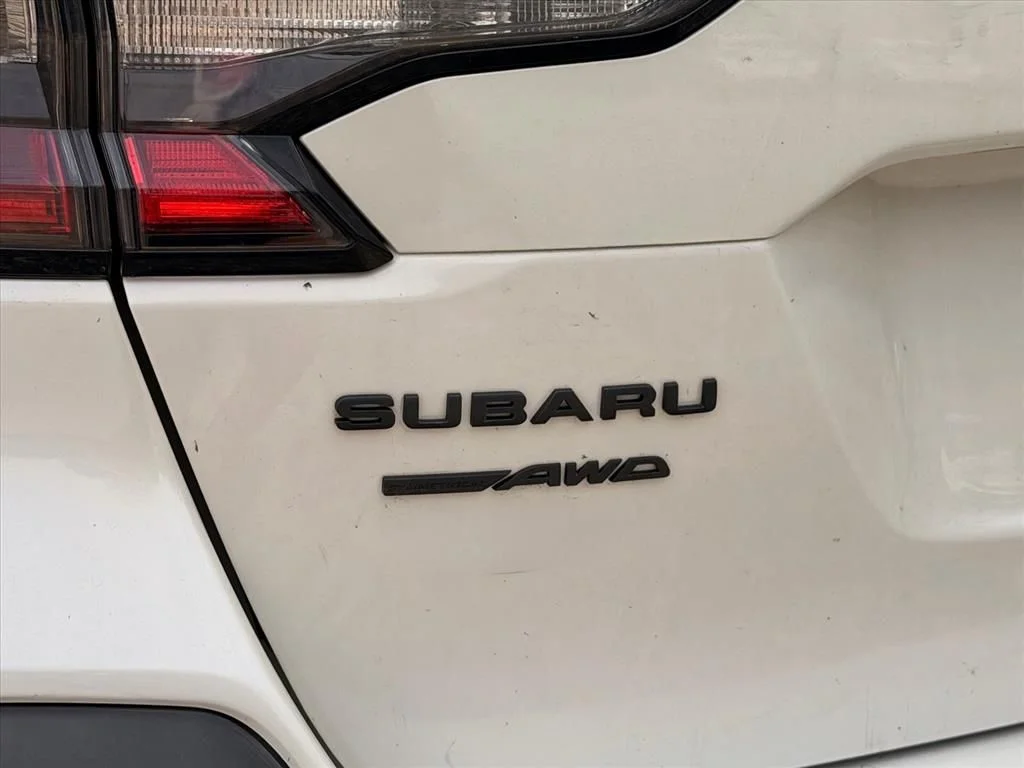 Used 2024 White Subaru Onyx Edition image 13