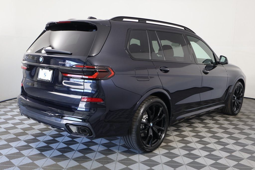 New 2027 Carbon Black Metallic BMW xDrive40i image 2