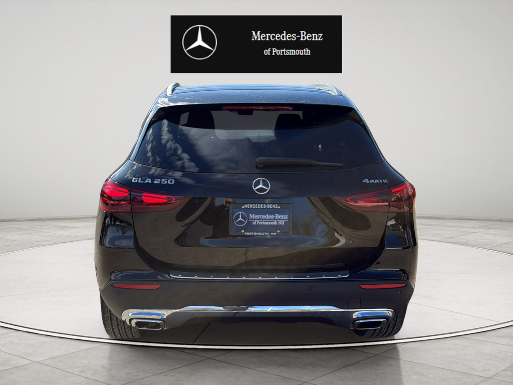 Used 2026 Black Mercedes-Benz GLA 250 image 4