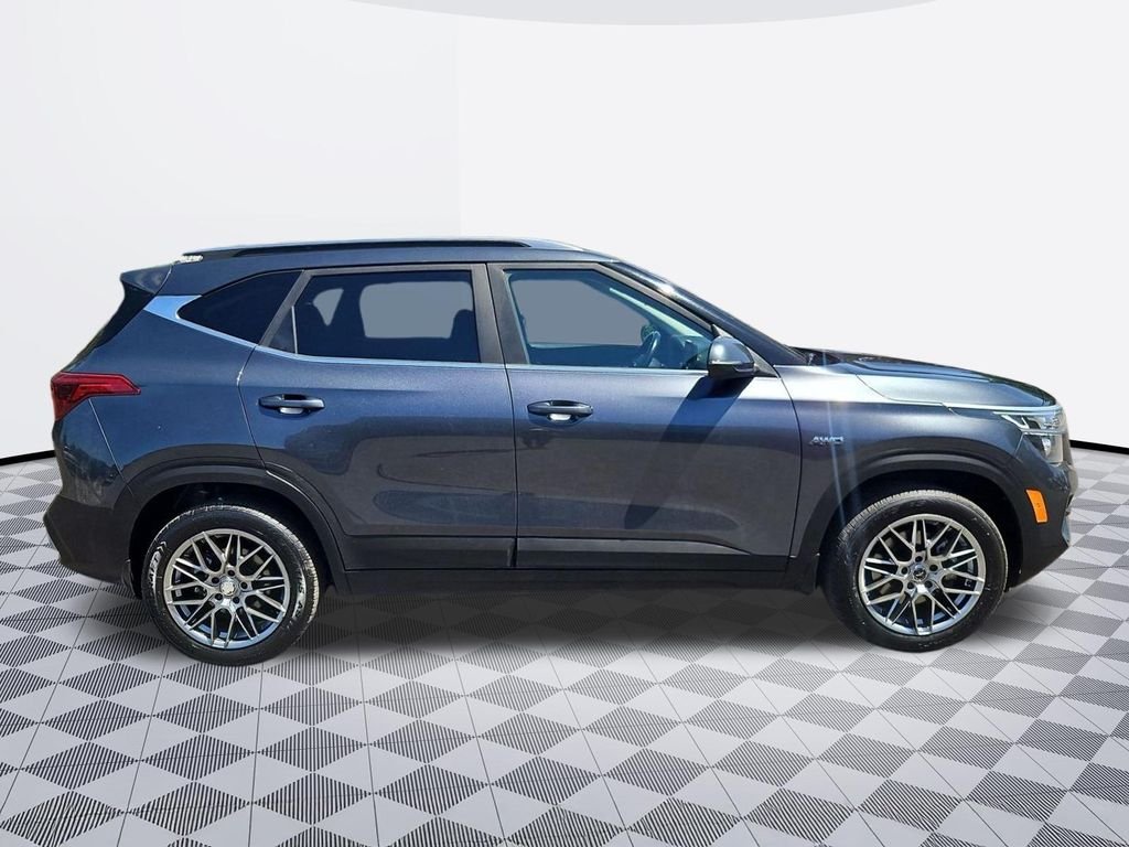 2021 Kia Seltos S - Photo 7