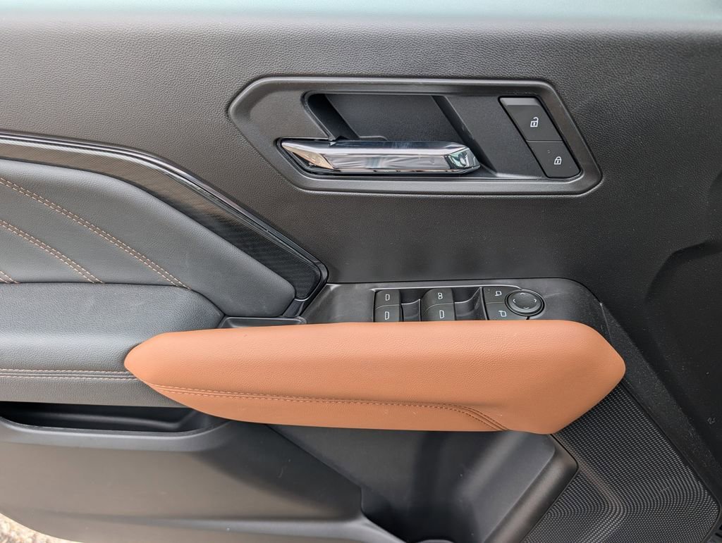 2026 GMC Canyon AT4 - Photo 14