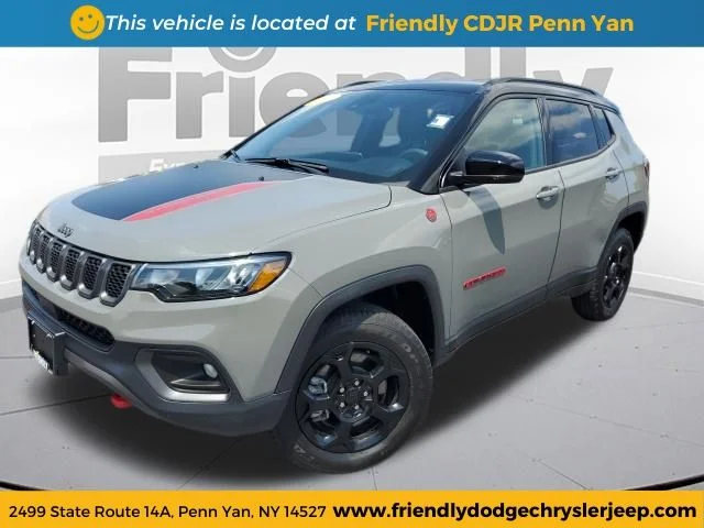 Used 2023 Gray Jeep Trailhawk image 1