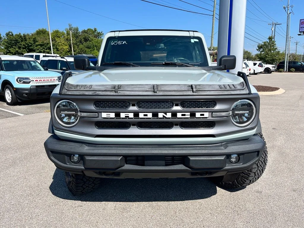 Used 2021 Green Ford Big Bend image 2