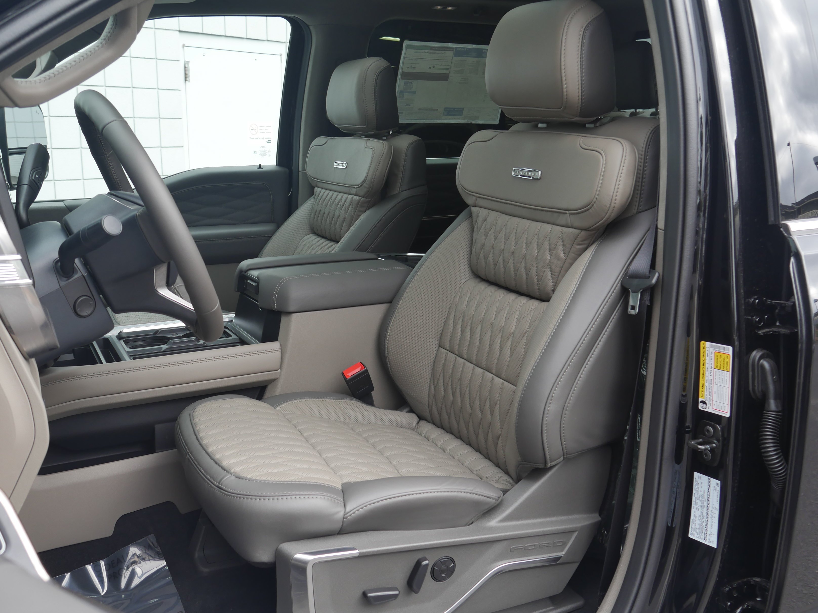 New 2026 Agate Black Metallic Ford F-350® Platinum® image 40
