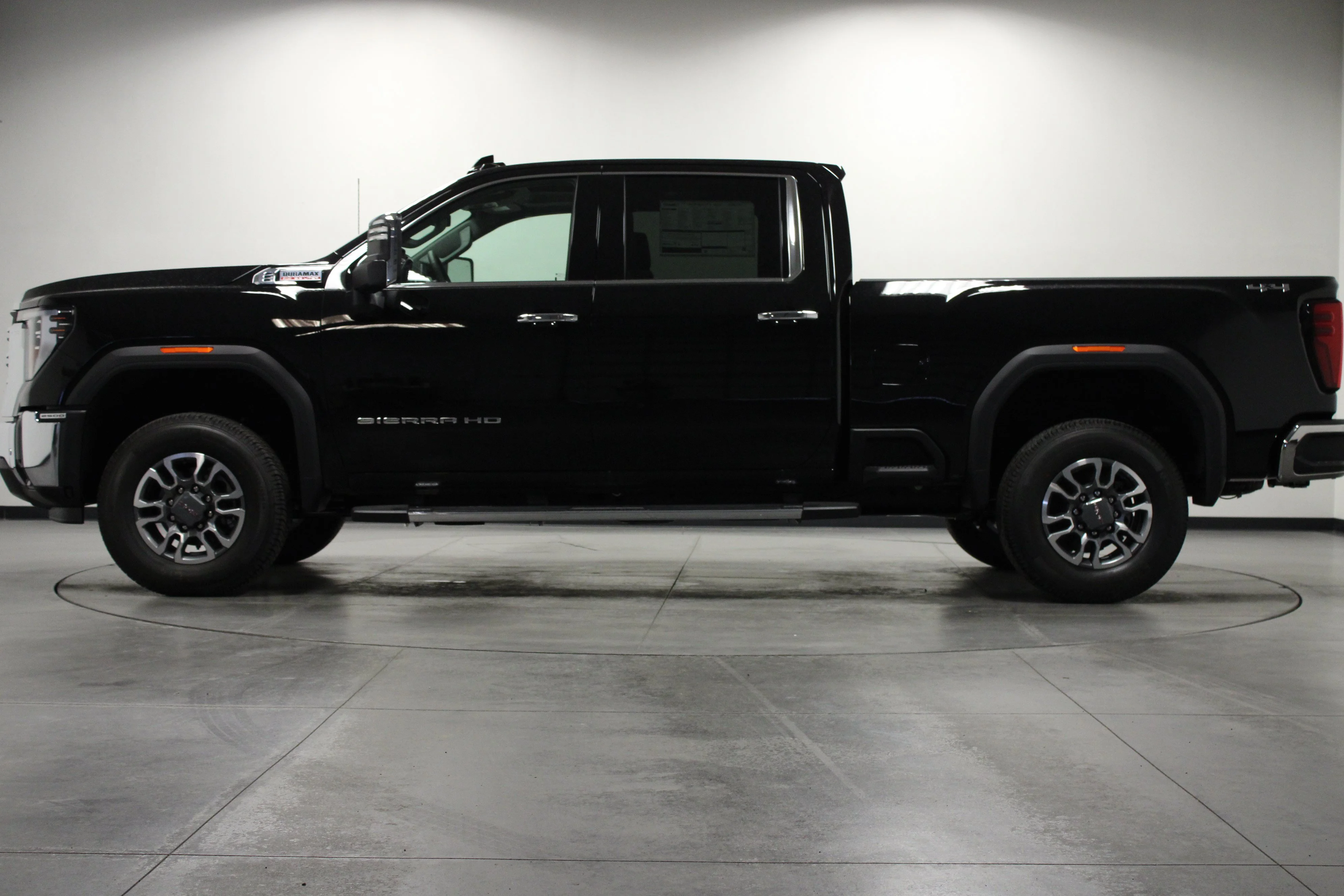 New 2026 Onyx Black GMC SLT image 7