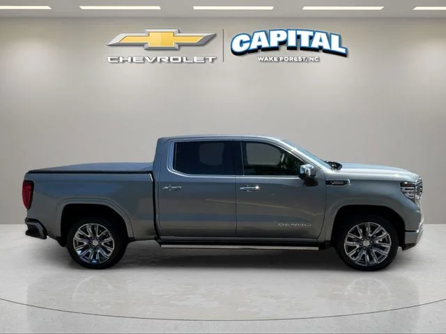 Used 2025 Silver GMC Denali image 6