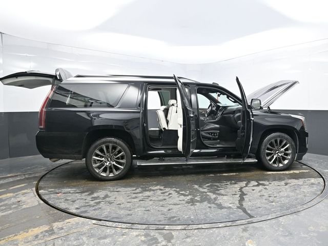 Used 2020 Black Cadillac Platinum Edition image 60
