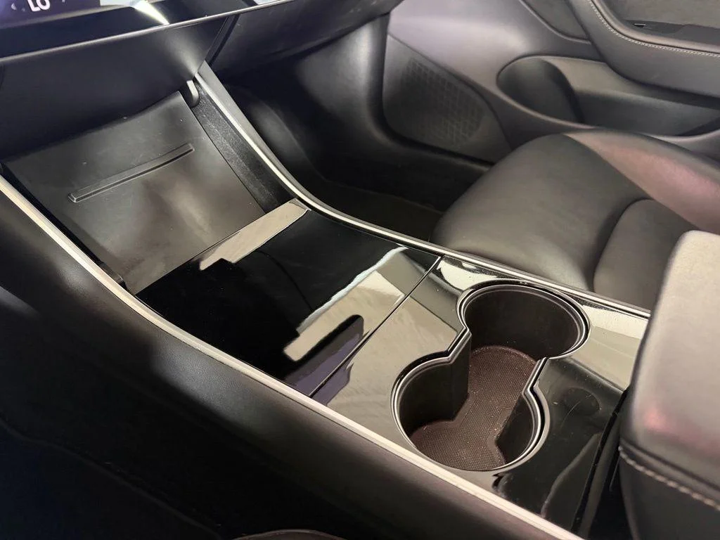 Used 2019 Solid Black Tesla Mid Range image 8