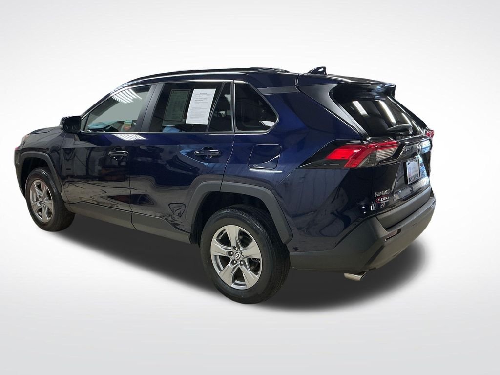 Certified Used 2025  Toyota XLE image 3
