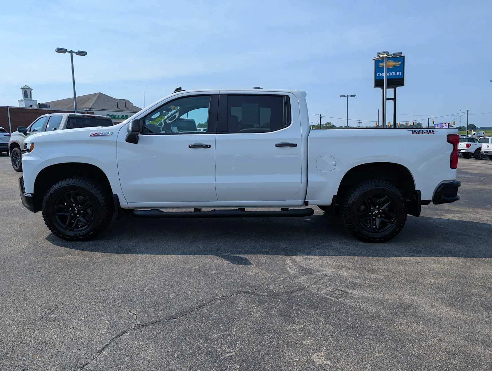 Used 2020 Summit White Chevrolet LT Trail Boss image 11