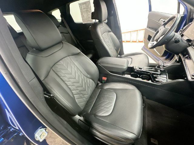 Used 2025 Blue Kia X-Line image 33