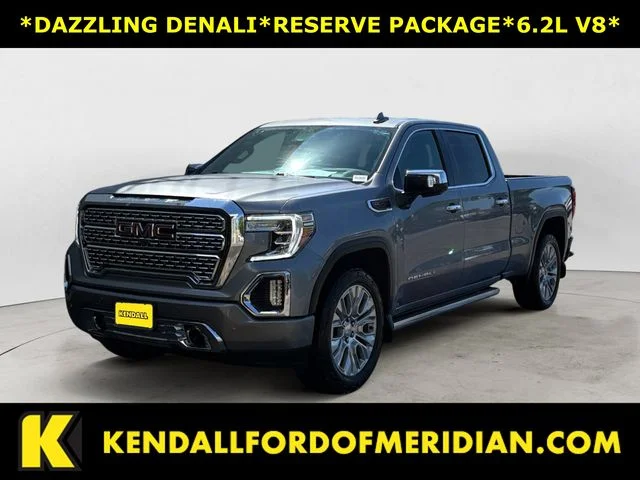2022 GMC Sierra 4WD Crew Cab Short Box Denali's photo