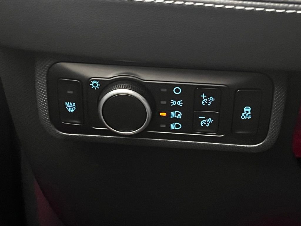 New 2026 Black Ford Premium image 26