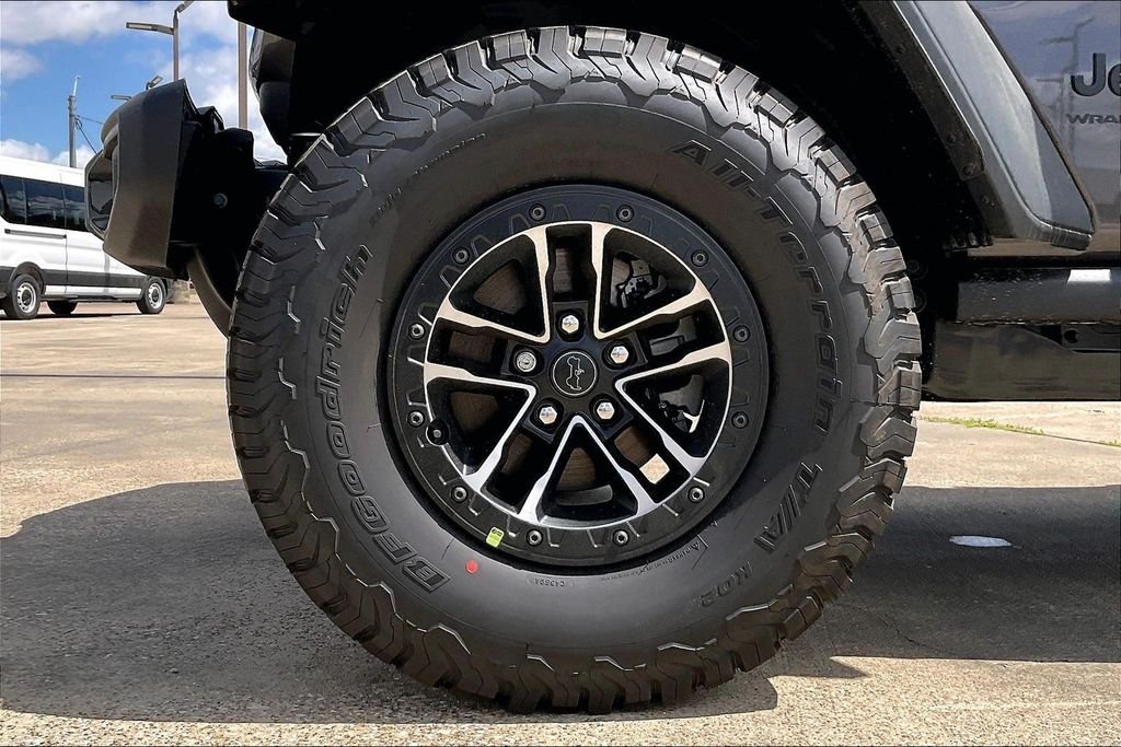 New 2026 Jeep Wrangler Willys 4D Sport Utility