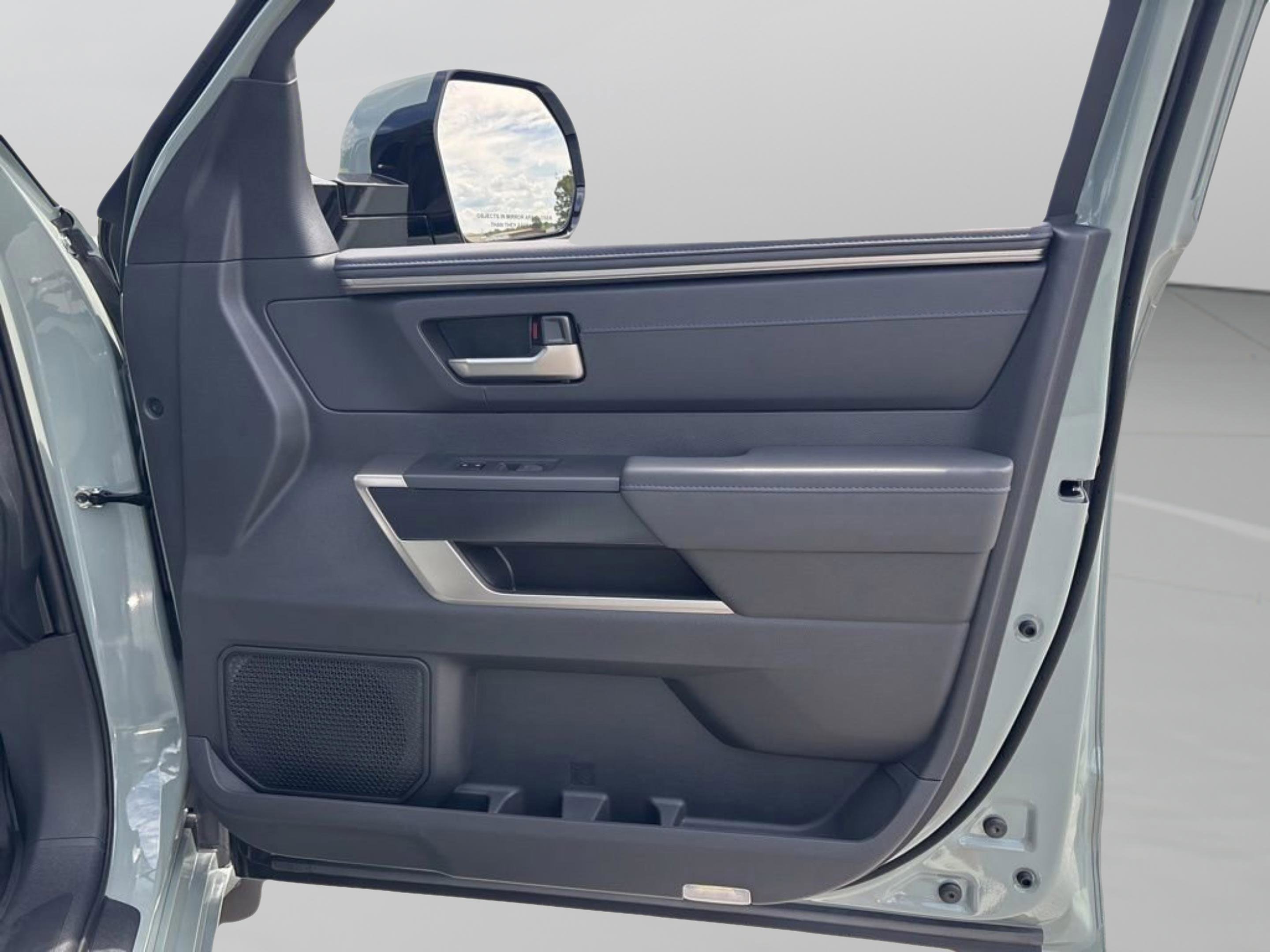 New 2026 Lunar Toyota Platinum image 31
