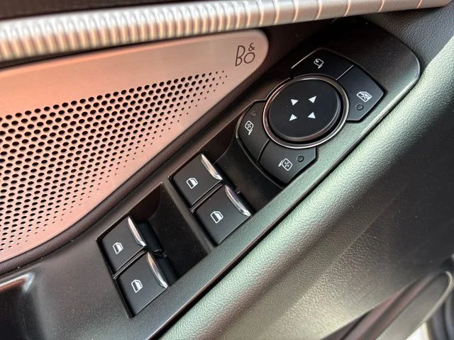 New 2026 White Ford Tremor image 17