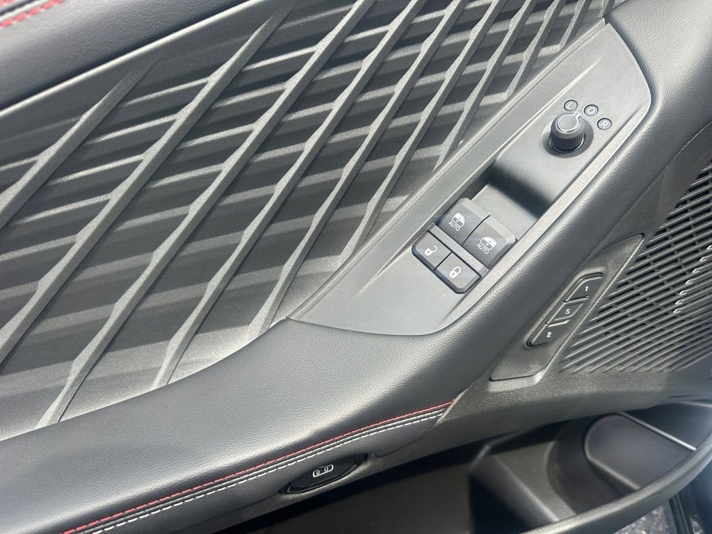 New 2026 White Knuckle Dodge R/T Plus image 27