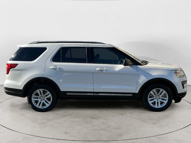 Used 2018 White Ford XLT image 4