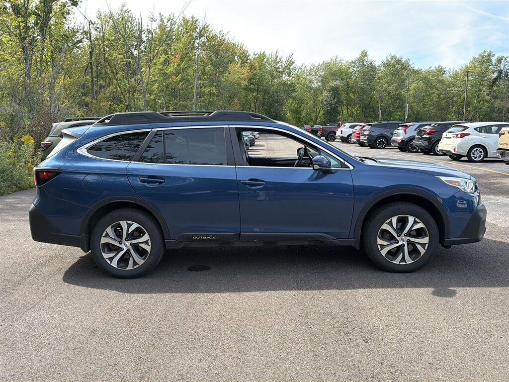 Used 2022 Abyss Blue Pearl Subaru Limited image 7