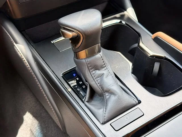 Certified Used 2023 IRIDIUM Lexus ES 350 image 28