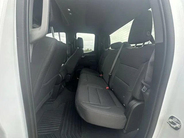 Used 2023 White GMC Elevation image 28