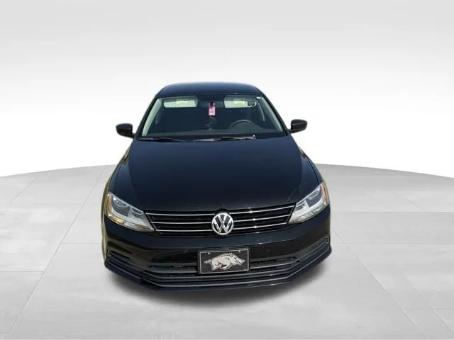 Used 2015 Black Volkswagen 2.0L S image 9