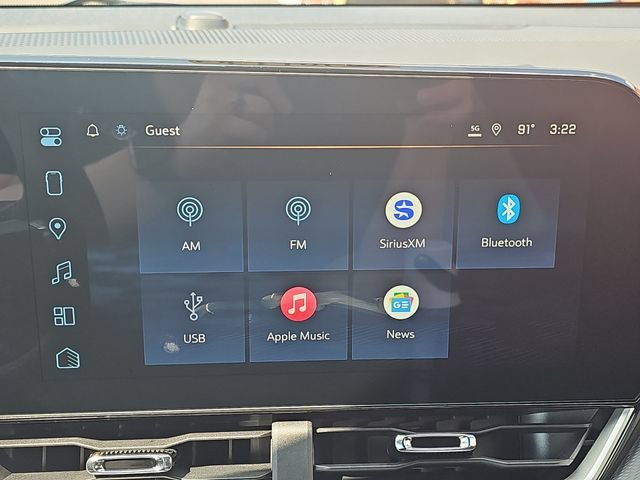 2027 Chevrolet Equinox LT - Photo 14